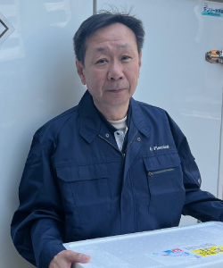 高石 賢一